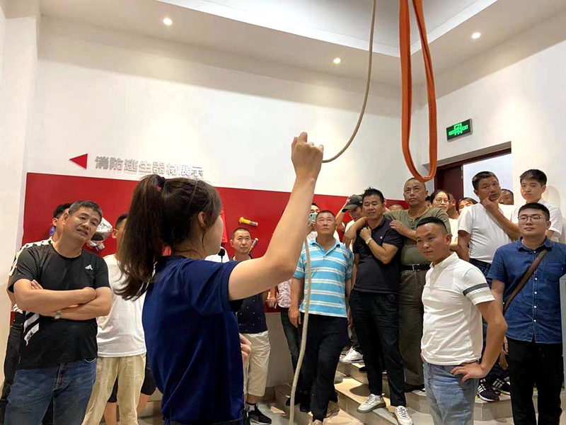 29386a0a76c1ba3d5135f8e8ff5cf92.jpg 29386a0a76c1ba3d5135f8e8ff5cf92.jpg