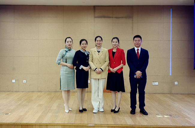 1976a6a2630d87a18924f0d600f85ec.jpg 1976a6a2630d87a18924f0d600f85ec.jpg