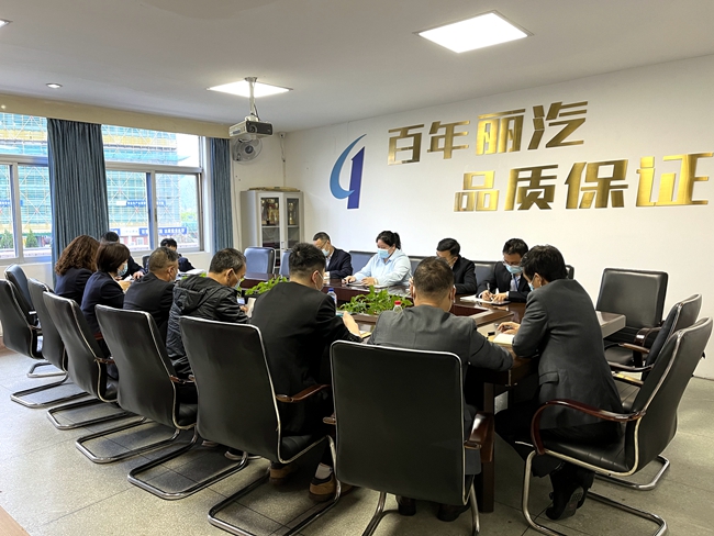 72d9f4ef40576135f76a458edbc8274.jpg 72d9f4ef40576135f76a458edbc8274.jpg